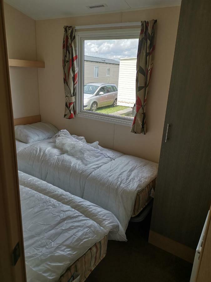 Caledonian Caravan Jaywick Sands Bagian luar foto